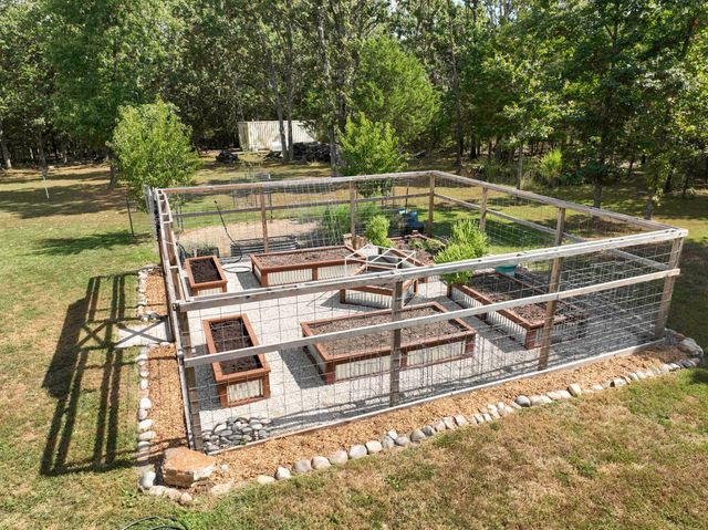 444 Sweetbriar Drive, Marshfield, MO 65706