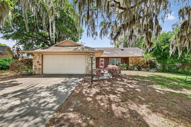 50 W COURT DRIVE, Eustis, FL 32726