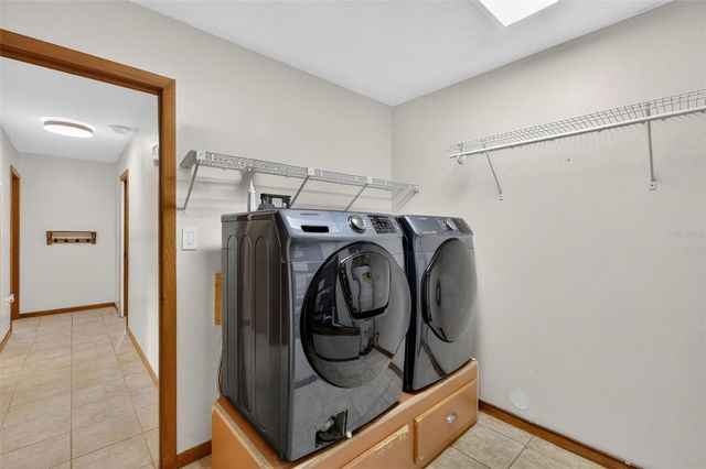 50 W COURT DRIVE, Eustis, FL 32726