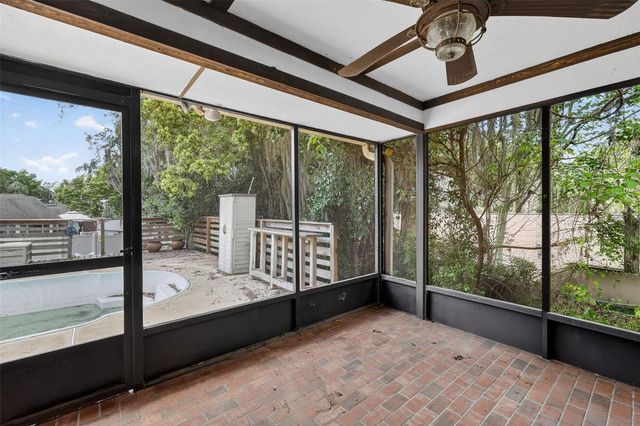 50 W COURT DRIVE, Eustis, FL 32726