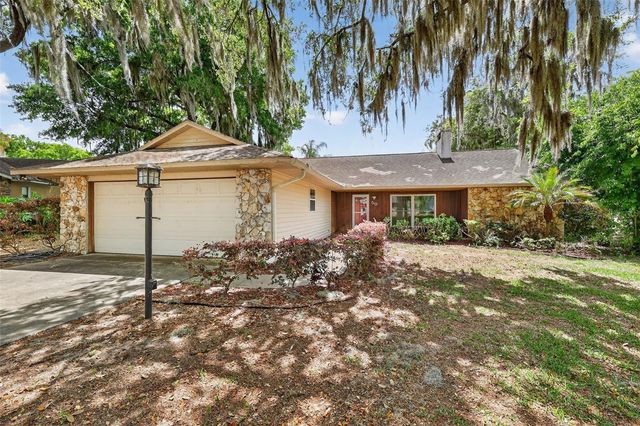 50 W COURT DRIVE, Eustis, FL 32726