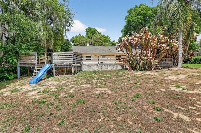 50 W COURT DRIVE, Eustis, FL 32726