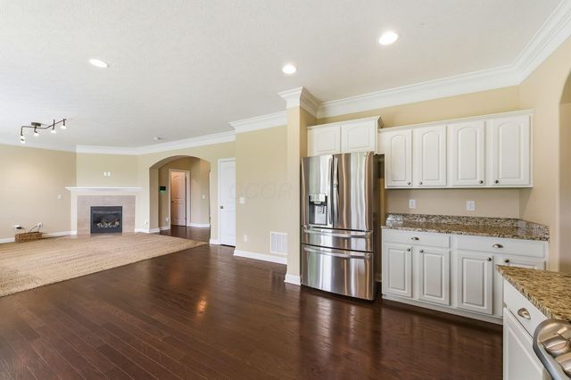 1044 Balmoral Drive, Delaware, OH 43015