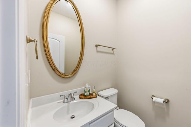 1044 Balmoral Drive, Delaware, OH 43015