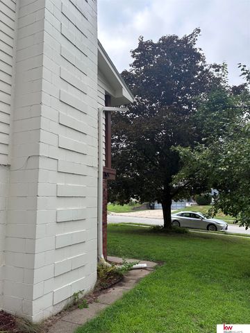 3981 Weber Street, Omaha, NE 68112