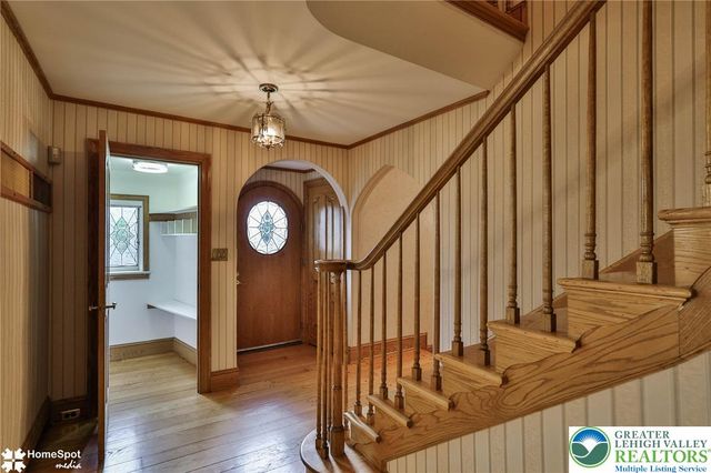 2835 Parkway Boulevard, Allentown City, PA 18104