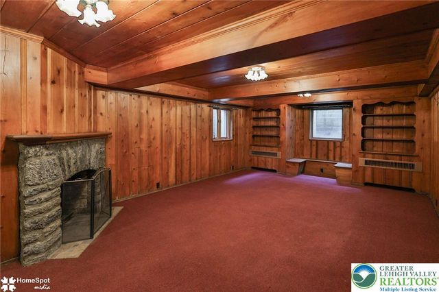 2835 Parkway Boulevard, Allentown City, PA 18104