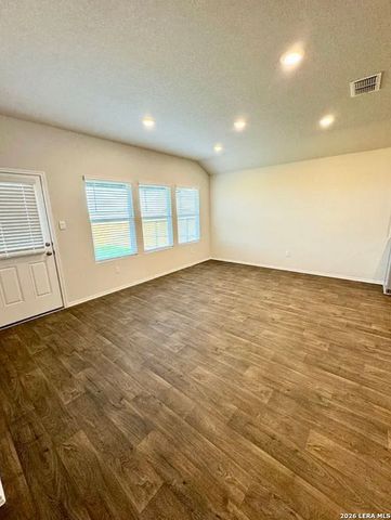 1721 James, New Braunfels, TX 78130