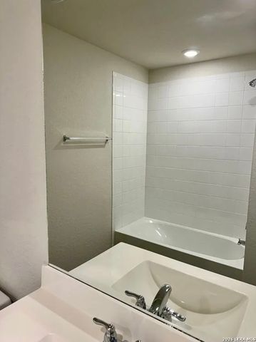 1721 James, New Braunfels, TX 78130