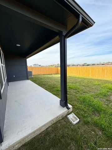 1721 James, New Braunfels, TX 78130