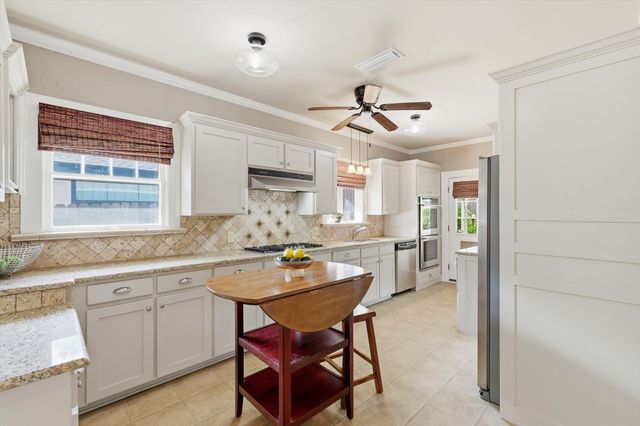 4000 Linden Avenue, Fort Worth, TX 76107