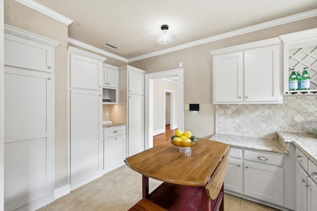 4000 Linden Avenue, Fort Worth, TX 76107