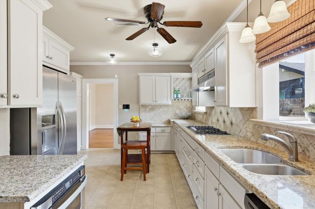 4000 Linden Avenue, Fort Worth, TX 76107