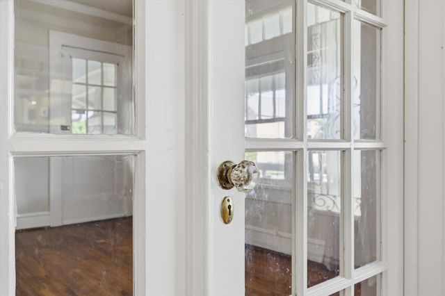 4000 Linden Avenue, Fort Worth, TX 76107