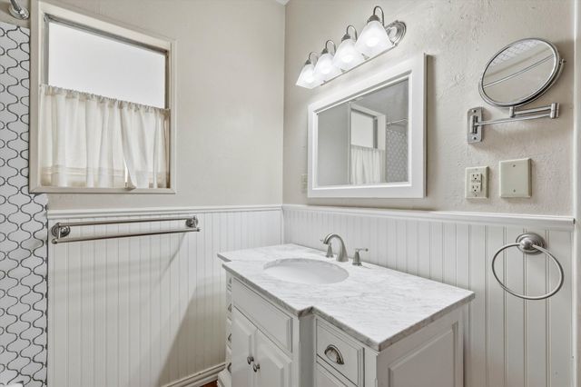 4000 Linden Avenue, Fort Worth, TX 76107