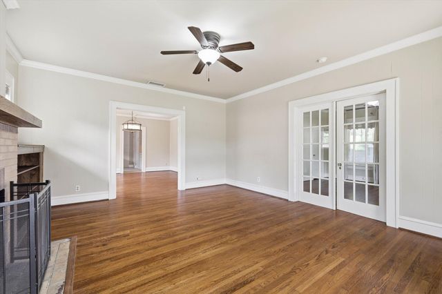 4000 Linden Avenue, Fort Worth, TX 76107