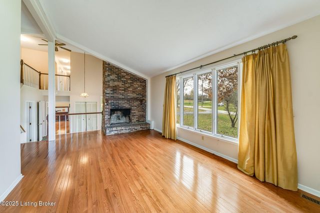 3521 Rock Rose Ln, La Grange, KY 40031