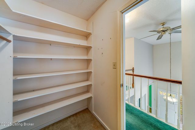 3521 Rock Rose Ln, La Grange, KY 40031