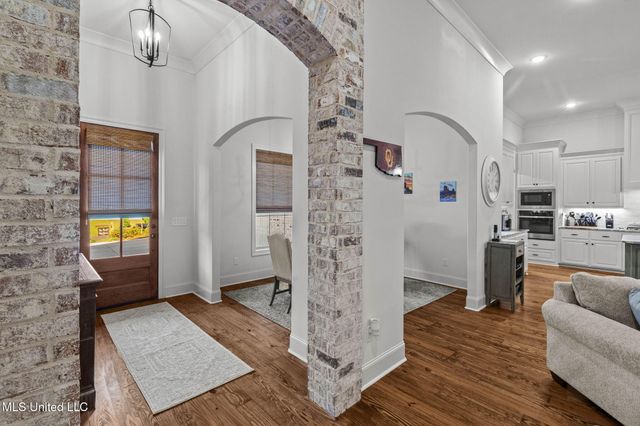 112 Richburg Court, Pearl, MS 39208