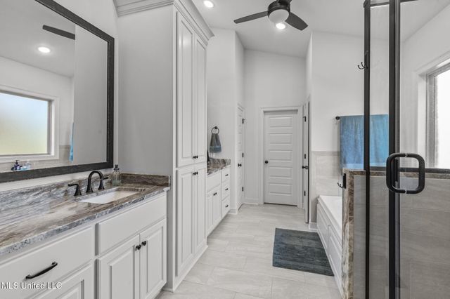 112 Richburg Court, Pearl, MS 39208