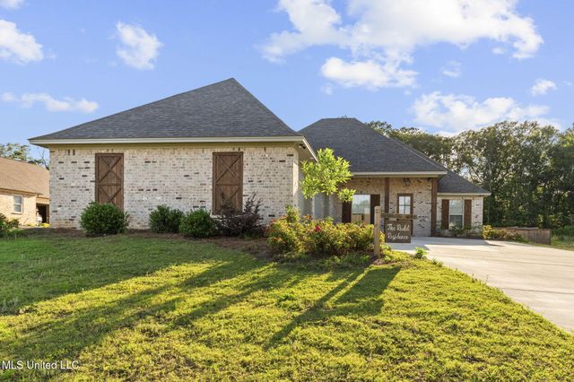 112 Richburg Court, Pearl, MS 39208
