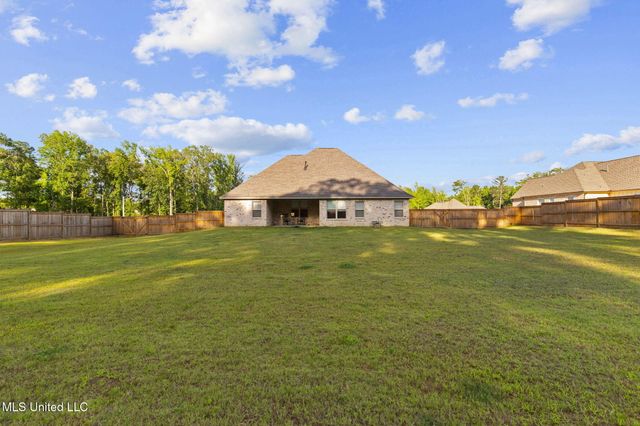 112 Richburg Court, Pearl, MS 39208