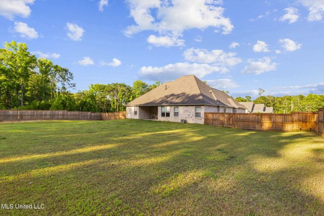 112 Richburg Court, Pearl, MS 39208