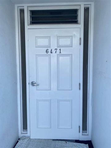 6471 Bay Club Drive 4, Fort Lauderdale, FL 33308