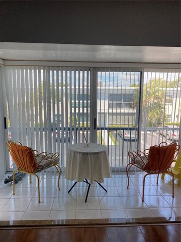 6471 Bay Club Drive 4, Fort Lauderdale, FL 33308