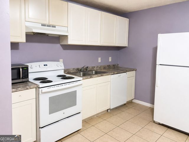 7055 Swift Street, Lithonia, GA 30058
