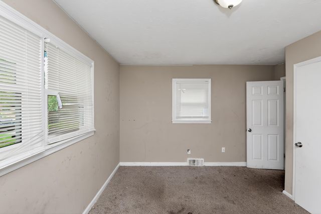 3812 ALMA DR, Memphis, TN 38127