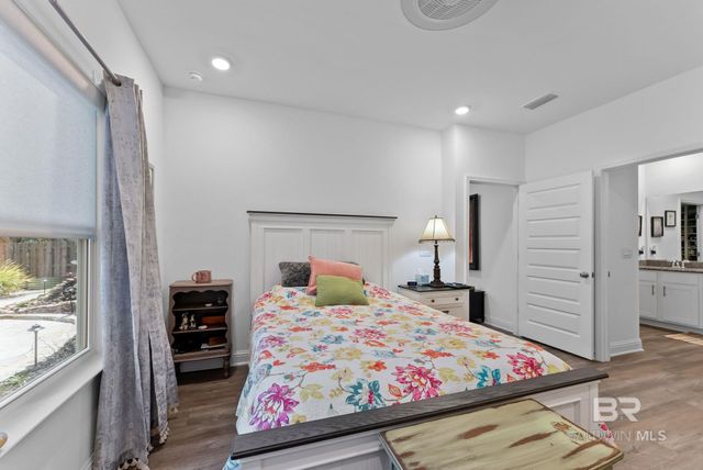 4142 Montague Drive, Gulf Shores, AL 36542