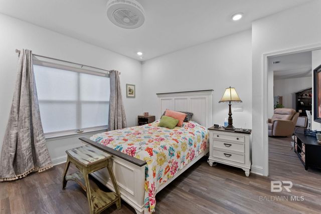 4142 Montague Drive, Gulf Shores, AL 36542