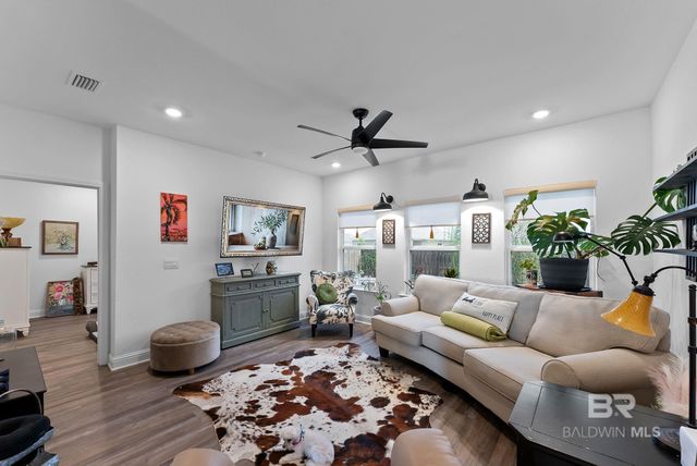 4142 Montague Drive, Gulf Shores, AL 36542