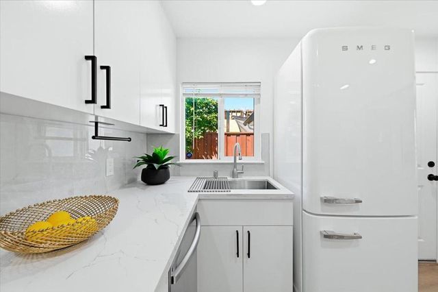 531 Flynn Avenue, Redwood City, CA 94063