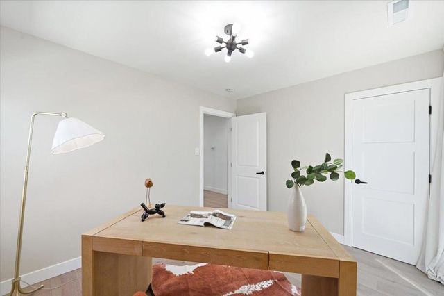 531 Flynn Avenue, Redwood City, CA 94063
