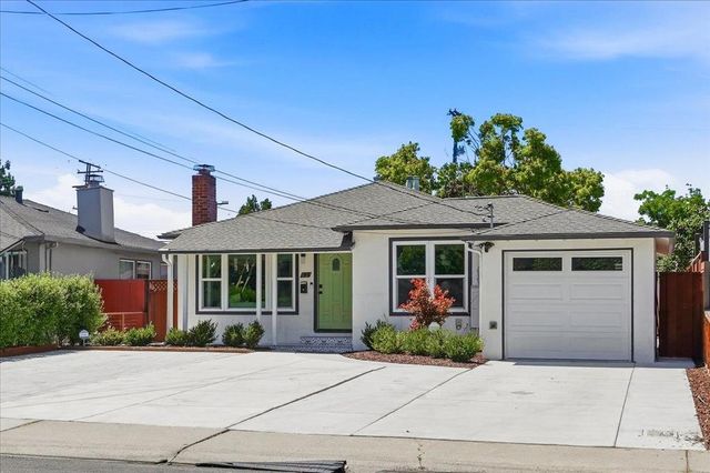 531 Flynn Avenue, Redwood City, CA 94063