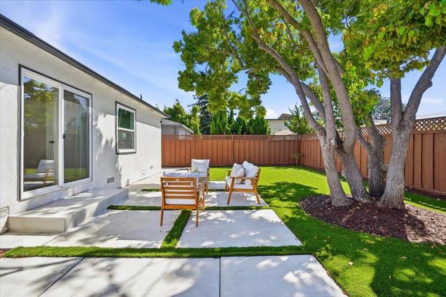 531 Flynn Avenue, Redwood City, CA 94063