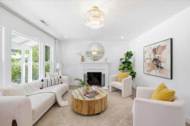531 Flynn Avenue, Redwood City, CA 94063