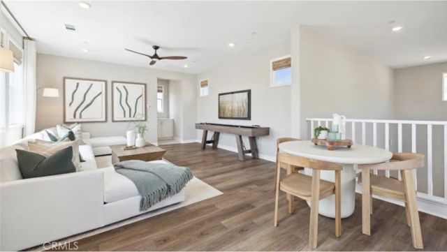 24571 Via La Sombrilla, Valencia, CA 91354