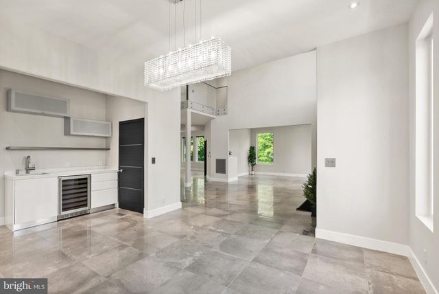 6600 RESERVES HILL CT, Annandale, VA 22003