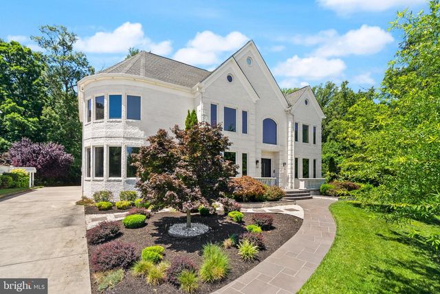6600 RESERVES HILL CT, Annandale, VA 22003