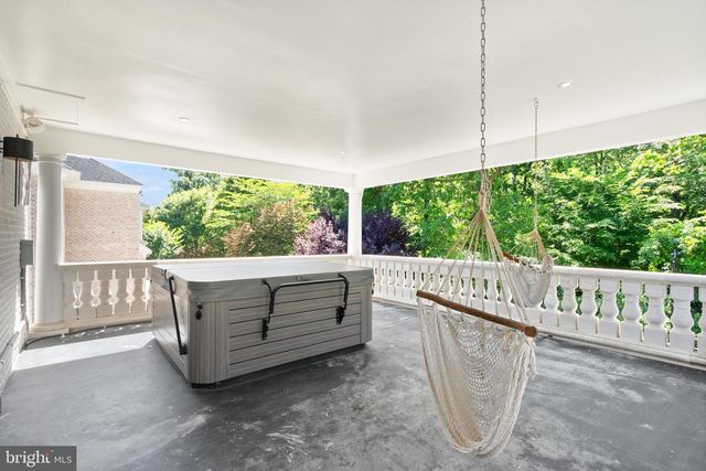 6600 RESERVES HILL CT, Annandale, VA 22003