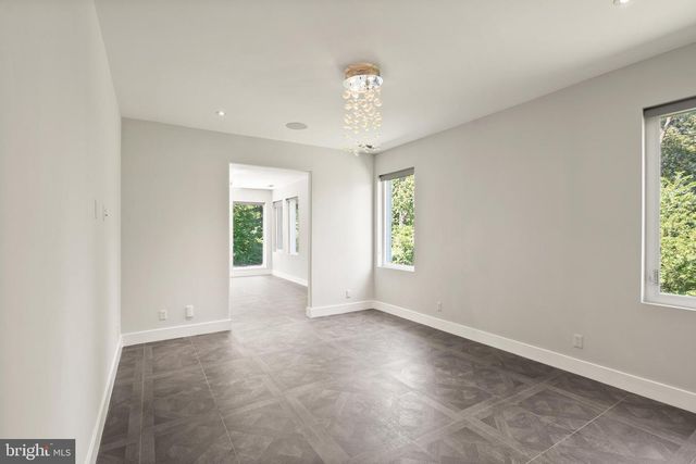 6600 RESERVES HILL CT, Annandale, VA 22003