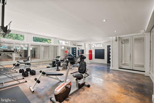 6600 RESERVES HILL CT, Annandale, VA 22003