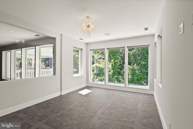 6600 RESERVES HILL CT, Annandale, VA 22003