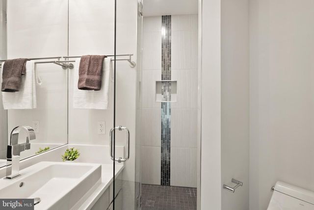 6600 RESERVES HILL CT, Annandale, VA 22003