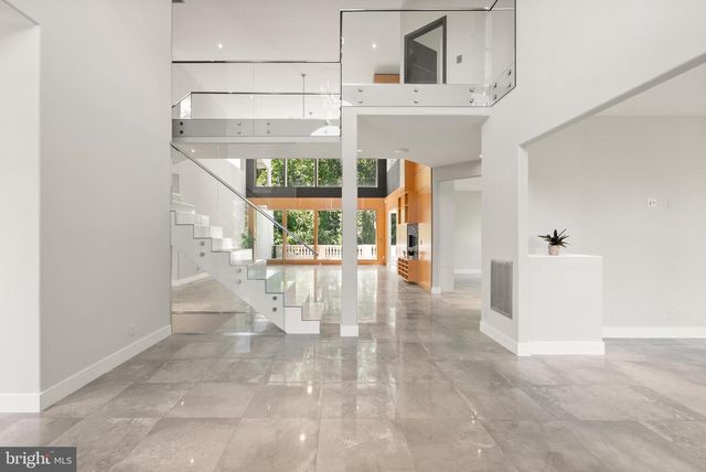 6600 RESERVES HILL CT, Annandale, VA 22003