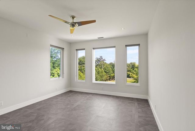 6600 RESERVES HILL CT, Annandale, VA 22003