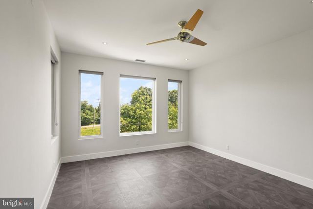 6600 RESERVES HILL CT, Annandale, VA 22003
